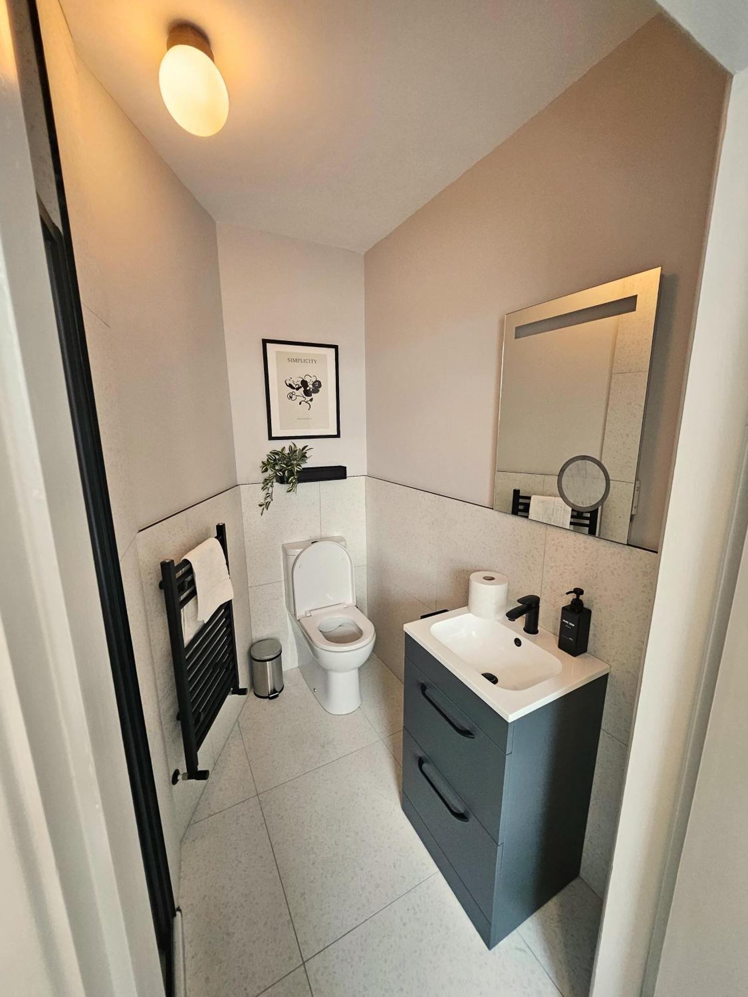 Tatlers Guest House Роскоммон Экстерьер фото